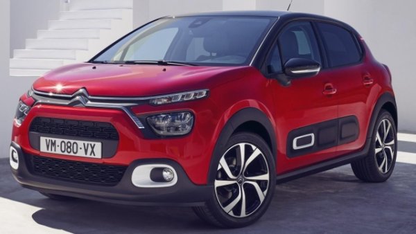 Не беше с дълъг живот, но Citroën C3  все пак имаше своя вариант с двойно гориво - бензин и LPG. Задвижван от 1199-кубиков трицилиндров PureTech двигател с 82 к.с. и с петстепенна механична скоростна кутия.
В комбиниран WLTP цикъл разходът на гориво е около 4,9 л/100 км за бензин  и 6,3 л/ 100 км за газ. Ускорението от 0 до 100 км/ч става за 13 секунди с максимална скорост от 172 км / ч. Багажникът има товарен капацитет от 300 литра. 
Средно цените падат под 10 хиляди евро след надхвърляне на 70 хиляди километра. В повечето случаи остават около 13 хиляди евро  за коли, регистрирани не по-късно от 2020 г. 
